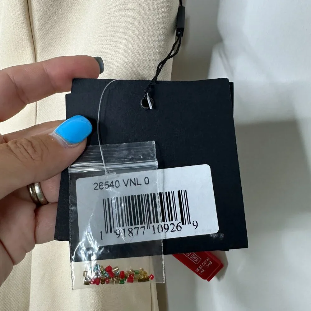 NWT Mac Duggal Beaded Cap Sleeve V Neck A Line Gown Vanilla 0 - Picture 6 of 8